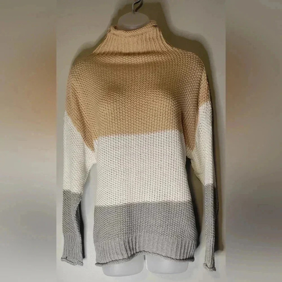 NWOT Mock Neck Sweater, womens size Large, beige, off white & gray, textured - Picture 1 of 7